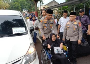 73 Jemaah Haji Cianjur Berangkat dari Polres Cianjur, Dapat Fasilitas Transit dan Pemeriksaan Medis