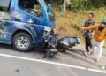 Tabrakan Elf vs Motor di Jalan Sukabumi-Sagaranten, Satu Korban Tak Sadarkan Diri