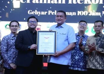 Layanan 100 Jam Nonstop Pemkab Bogor Pecahkan Rekor MURI