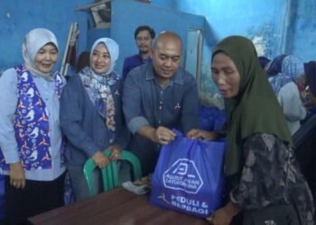 Demokrat Gelar Pasar Murah di Cianjur, 500 Paket Sembako Bersubsidi Dijual Rp70 Ribu
