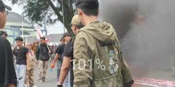 GMNI Sukabumi Raya Gelar Aksi Di Bundaran Adipura, Kritik Kebijakan Pemerintah Prabowo