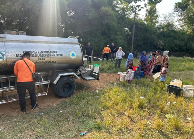 Kekeringan Landa 3 Kecamatan di Kabupaten Bogor, Ribuan Warga Krisis Air Bersih