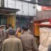 Satpol PP Tertibkan Belasan Gerobak PKL di Jalan Dewi Sartika