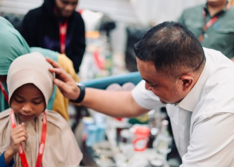 Ditemui Bupati, Novi Pengamen Cilik Dijanjikan Pendidikan dan Jaminan Kesehatan yang Layak