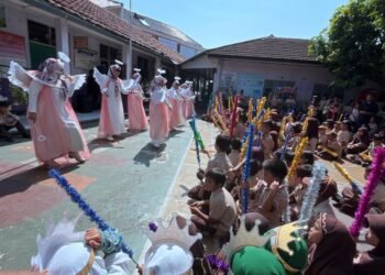 SDN Roda Kota Bogor Tutup MPLS dengan Demo Ekstrakurikuler