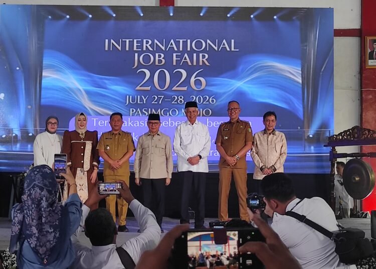 SMK GO INTERNASIONAL DILUNCURKAN, MENTERI P2MI BUKA PELUANG KERJA KE JEPANG HINGGA EROPA