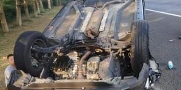 Tak Konsentrasi, Dua Mobil Terlibat Kecelakaan di Tol Jagorawi