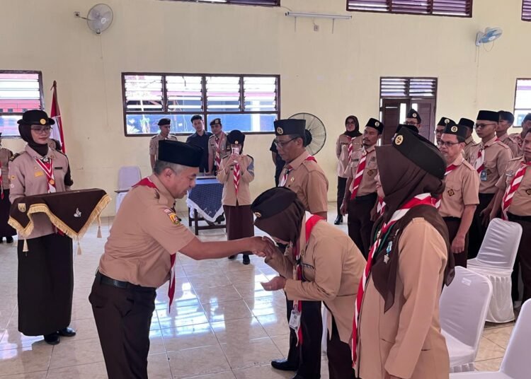 Denny Mulyadi Lantik Pengurus Kwarran dan Mabiran Tanah Sareal