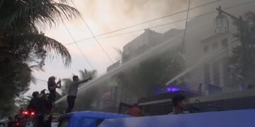 Kebakaran Gereja Nehemia Cianjur, Lantai Dua dan Tiga Terbakar
