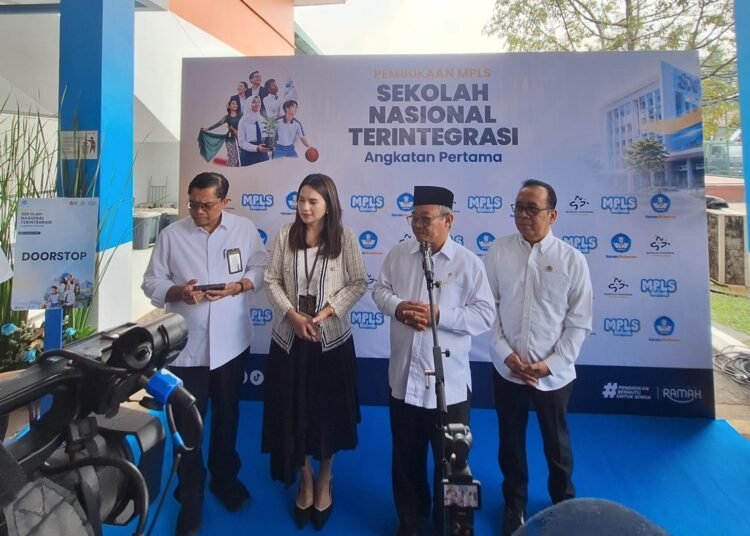 Gunakan Kurikulum Nasional Plus, MPLS SNT di Parung Resmi Dimulai