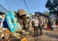 Truk Fuso Bawa Alat Berat Tabrak Pikap di Cugenang, Dua Orang Tewas