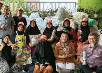 Kelurahan Kedung Jaya Dorong Warga Pilah Sampah dari Rumah