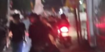 Gesekan Bobotoh & Jakmania Pecah Usai Nobar Semifinal Piala Presiden Pecah