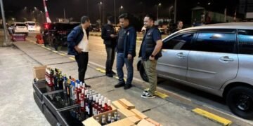 Polres Sukabumi Sita 518 Botol Miras, Penjual Keliling Dibekuk Usai Diintai Sepekan
