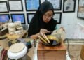 Batikayudewi, UMKM Kota Bogor Kenalkan Seni Batik di Media Kayu