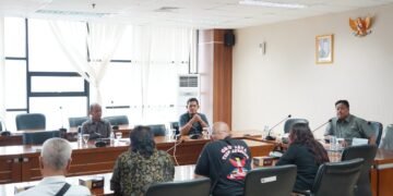 Pengusaha-Pengemudi Angkot Ngadu ke Komisi III DPRD Kota Bogor