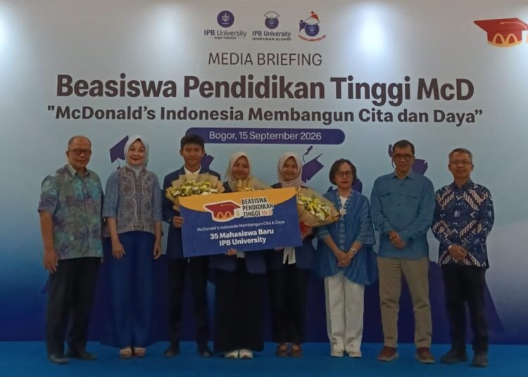 35 Mahasiswa Baru IPB University Terima Beasiswa Pendidikan Tinggi McD