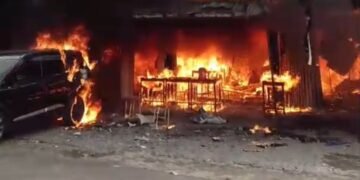 Rumah, Toko hingga Mobil di Jalan Paledang Kota Bogor Dilalap Si Jago Merah