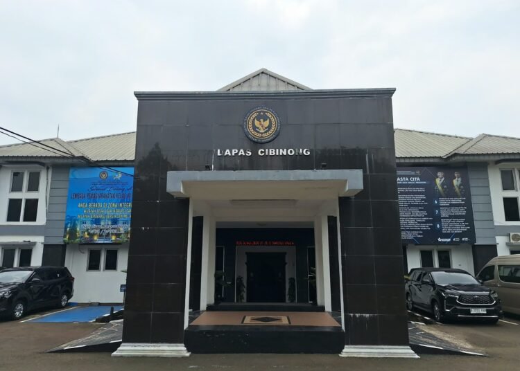 Kalapas Cibinong dan 4 Pejabat Dinonaktifkan Buntut Temuan Ombudsman 