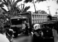 Kernet Pikap Tewas Ditabrak Truk saat Rapikan Tumpukan Kayu di Parungpanjang