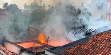 Cekcok dengan Ayah, Perempuan di Cianjur Diduga Bakar Rumah