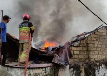 2 Orang Alami Luka saat 2 Rumah di Kota Bogor Kebakaran