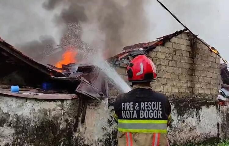 2 Rumah Warga di Kota Bogor Terbakar Akibat Korsleting Listrik