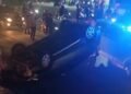Tabrak Pembatas Jalan di Kemang, Mobil Terguling Pengemudi Terluka