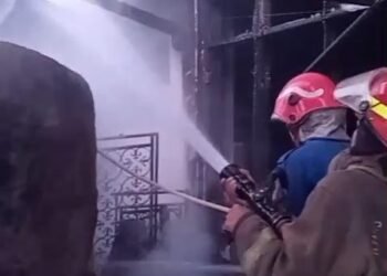 Tabung Gas Bocor, Vila di Puncak Terbakar 