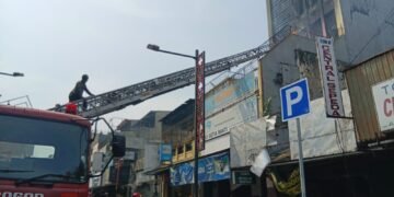 Tiga Ruko di Suryakencana Bogor Terbakar, 15 Unit Mobil Pemadam Dikerahkan