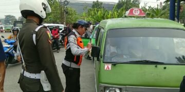 Seribu Lebih Izin Angkot di Atas 20 Tahun di Kota Bogor Dibekukan